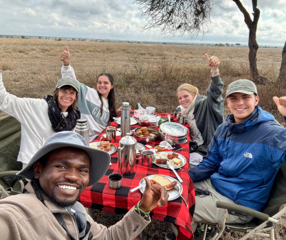 Sofía Moletto y sus hijos Antonia, Ignacia y Tomás