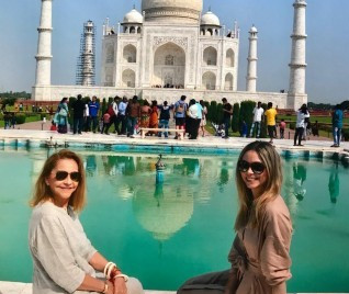 Ana Ocampo y Patricia Suárez