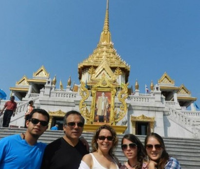 Claudia Aragon & Familia